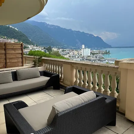 شقة Panoramic View مونترو